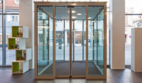 Automatiktüren für das Bürgerzentrum in Offenburg - Referenz von Haser Metallbau aus Haslach
